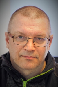 MANGE VERV: Stig-Ole Pedersen er leder i LO Hammerfest og hovedverneombud i Finnmark fylkeskommune.