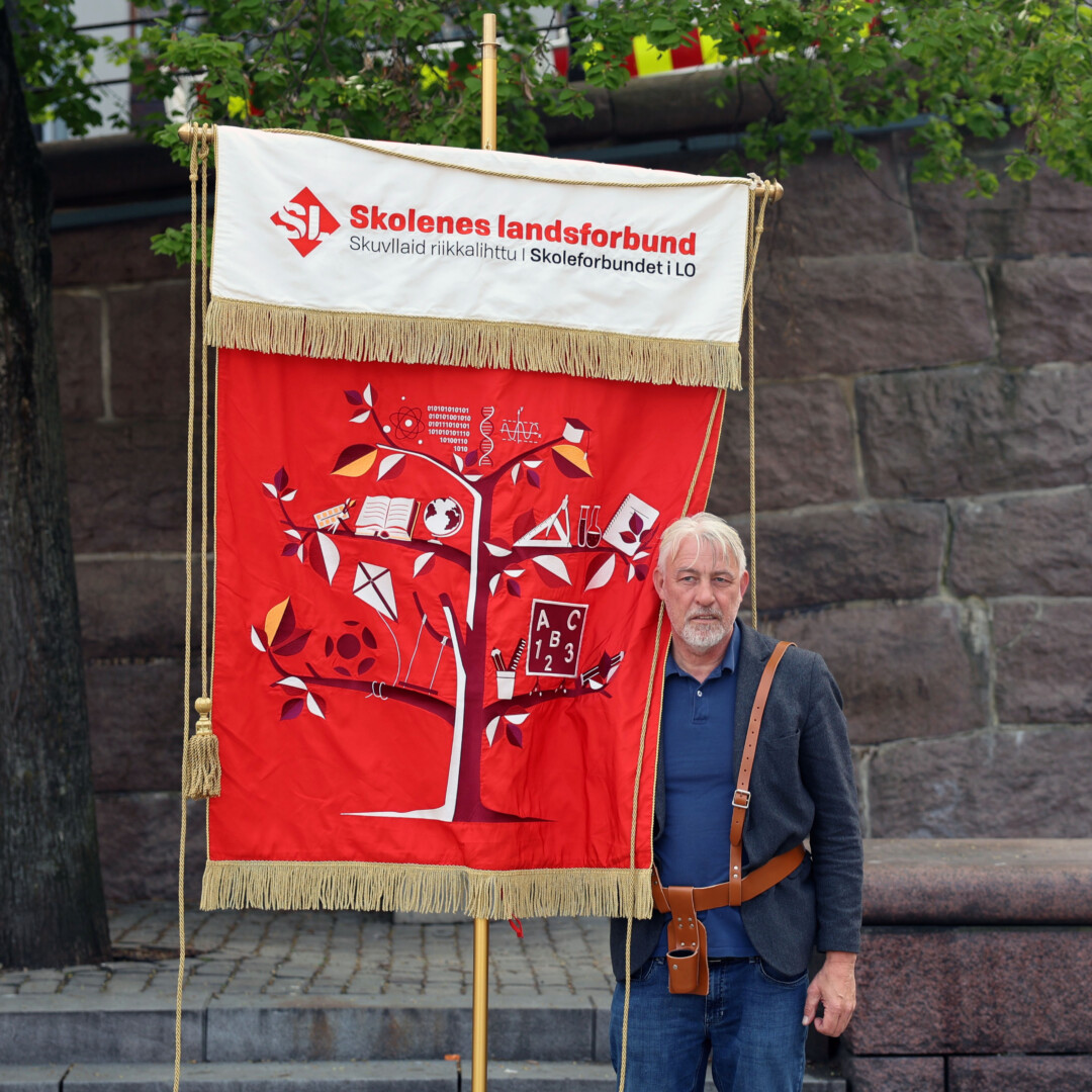 Skolenes landsforbund 1. mai Jon Oddvar Holthe Fane